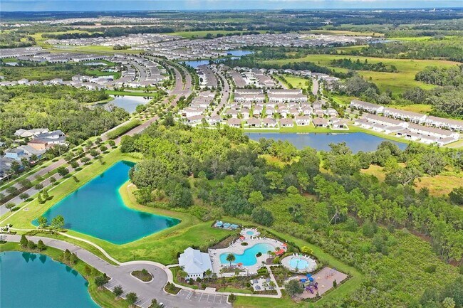 Building Photo - 5675 Chorleywood Ln