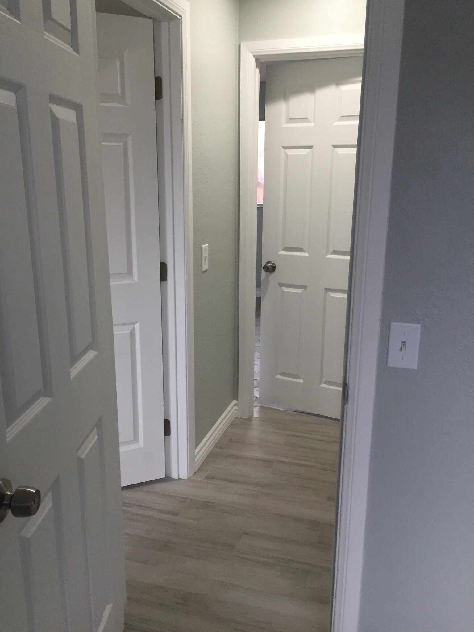 Building Photo - 16588 Vine St