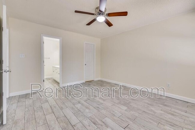 Building Photo - 4760 Brookwood Dr