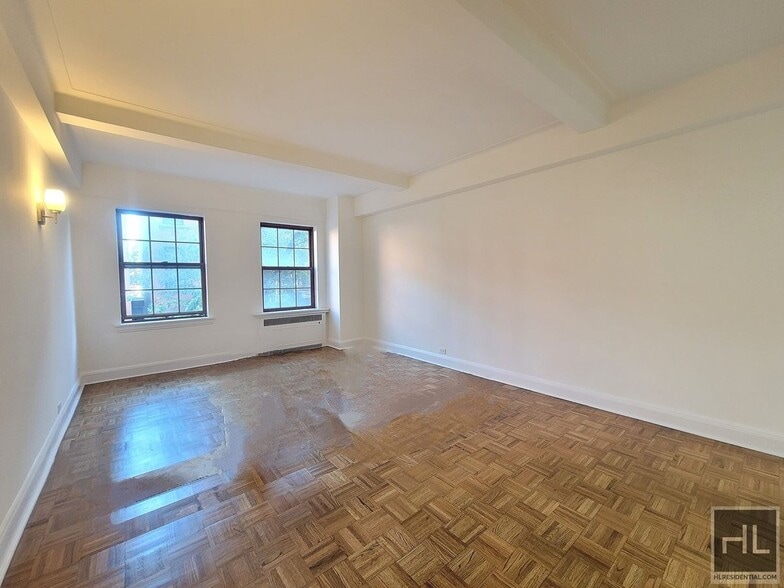 Building Photo - CRANBERRY STREET