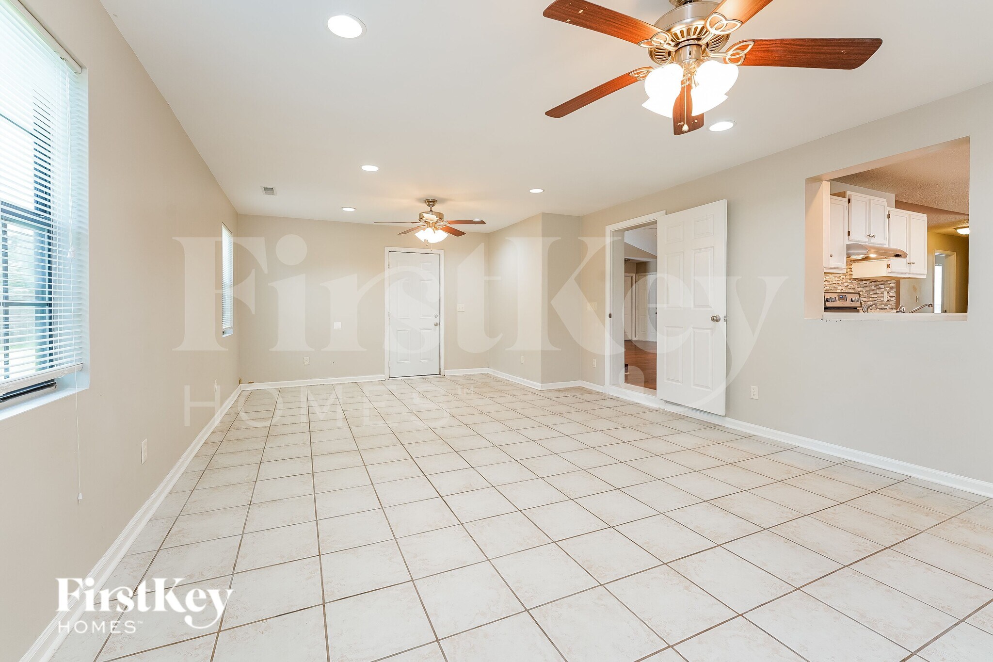 Building Photo - 328 Indigo Rd