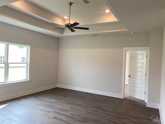 Building Photo - 5786 Danbury Blvd