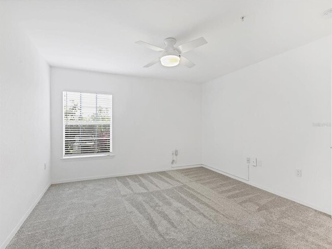 Building Photo - 8933 Manor Loop