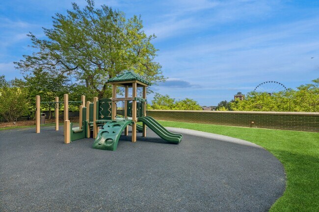 Building Photo - 505 N Lake Shore Dr