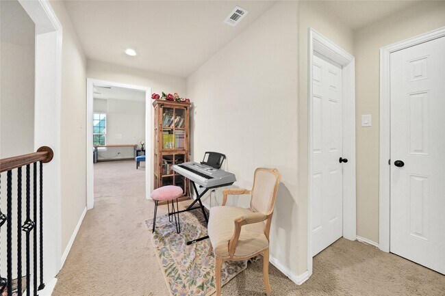 Building Photo - 8115 Spreadwing St