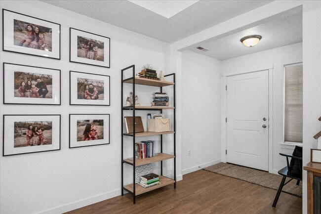 Building Photo - 12107 W Terrazzo Dr