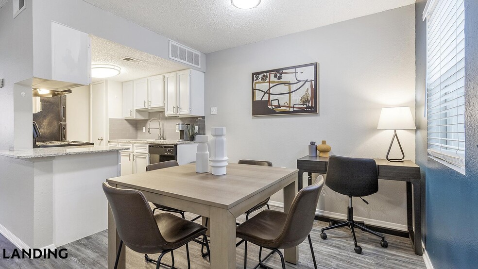 Building Photo - 130 Camino De Oro
