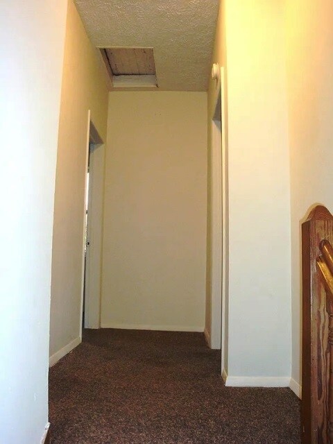 Building Photo - 609 W Market St