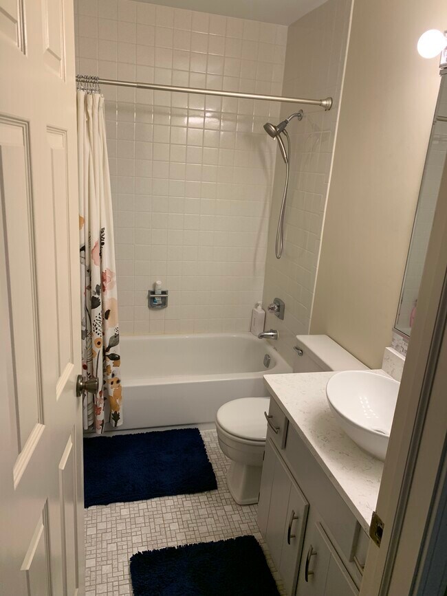 Building Photo - 2013 Ammer Ridge Ct