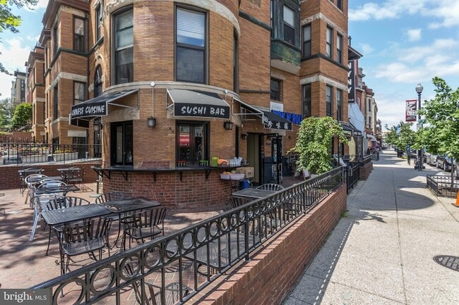 Building Photo - 1701 16th St NW