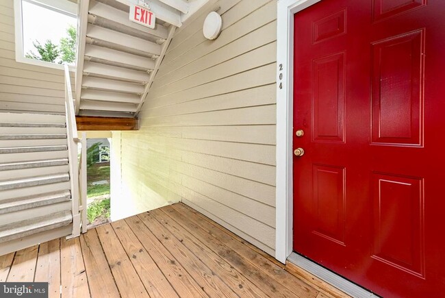 Building Photo - 20991 Timber Ridge Terrace