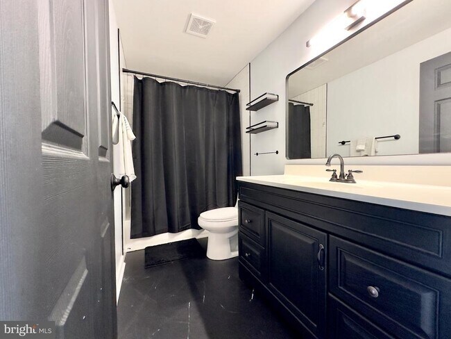 Building Photo - 1351 St Francis Rd