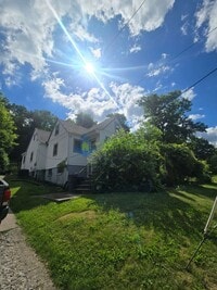 Building Photo - 417 Vogel Dr