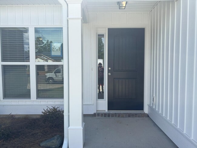 Building Photo - 8104 Bannock Cir
