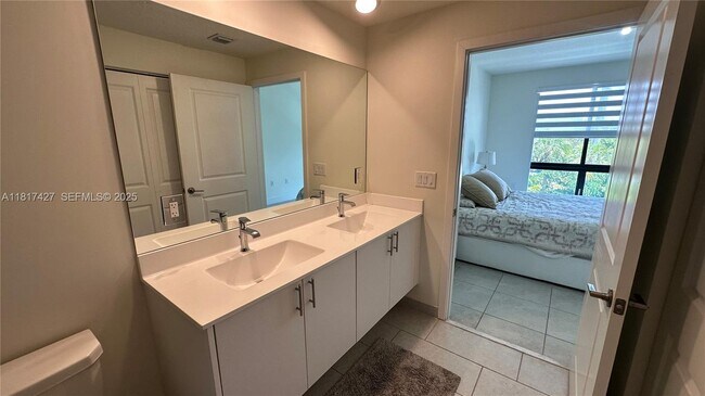 Building Photo - 8001 NW 41st St