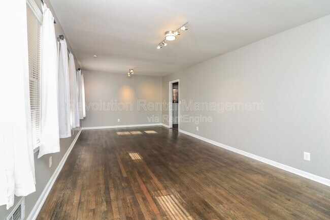 Building Photo - 24 Chestnut Dr