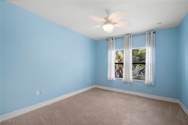 Building Photo - 15820 Portofino Springs Blvd