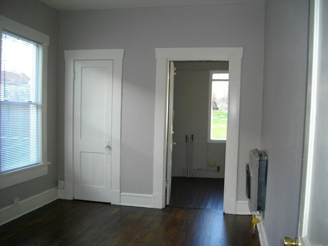 Building Photo - Rental Property
