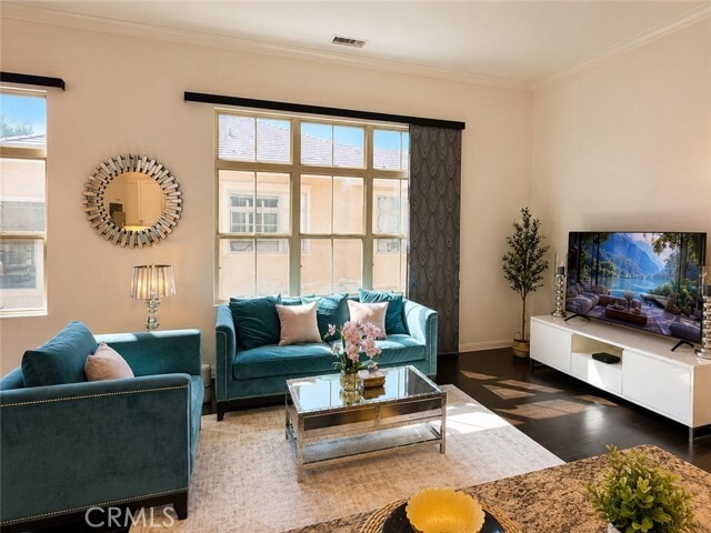 Building Photo - 66 Overbrook