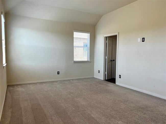 Building Photo - 8327 Quiet Bay Dr