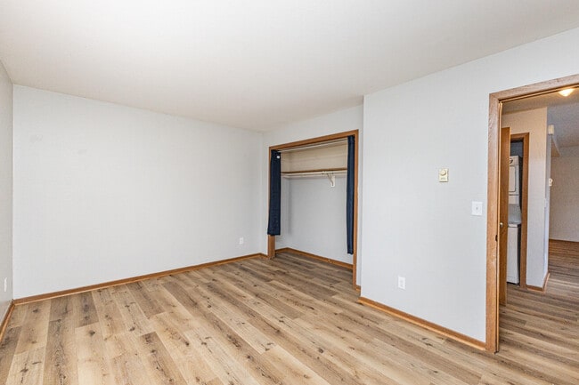 Building Photo - 601 Bakertown Dr