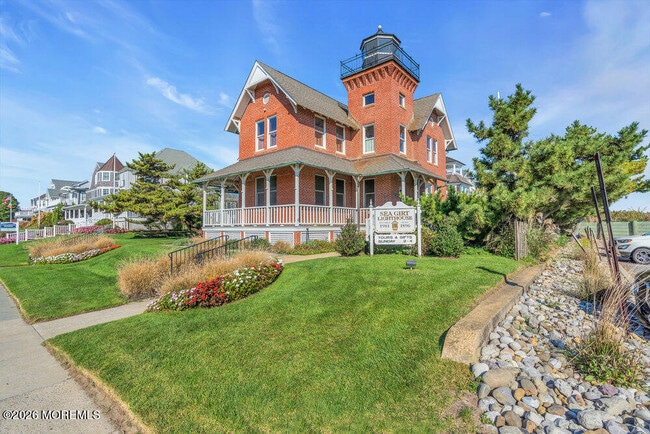 Building Photo - 108 Neptune Pl