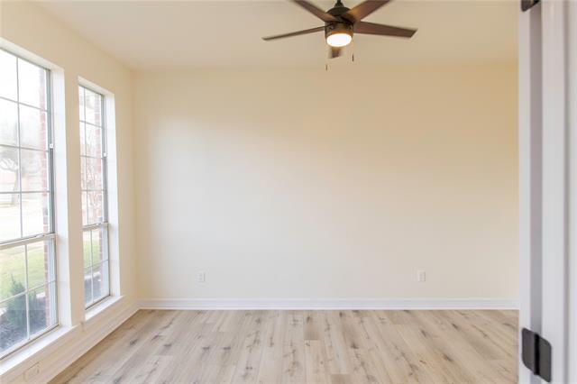 Building Photo - 3004 Normandy Dr