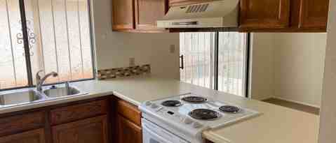 Building Photo - 8432 Mulcahy Ave