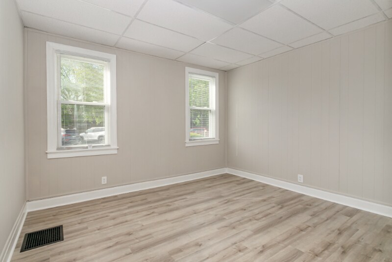 Building Photo - 517 Highland Ave