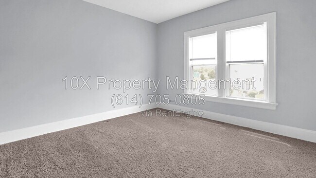 Building Photo - 616 Lilley Ave