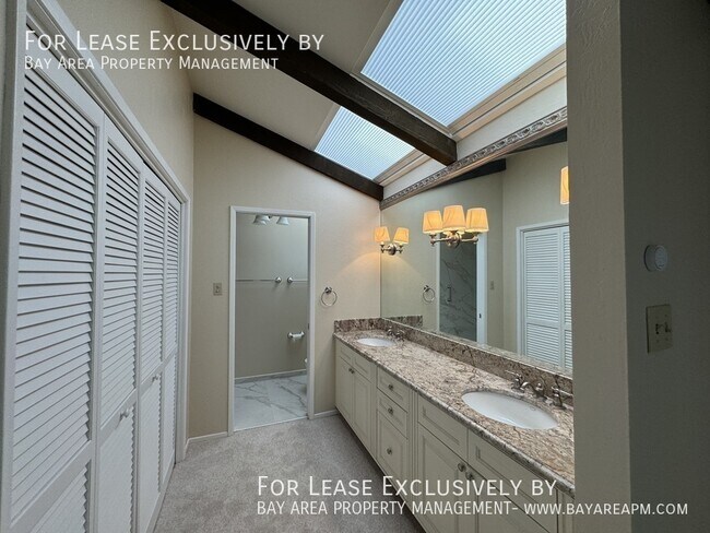 Building Photo - 782 Berkshire Dr