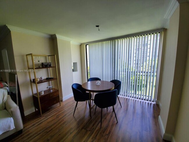 Building Photo - 1 bedroom in Sunny Isles Beach FL 33160