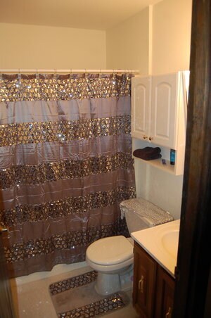 Building Photo - 616 Windsong Dr