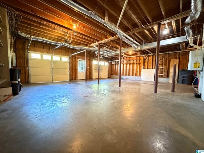 Building Photo - 6373 Legacy Ln