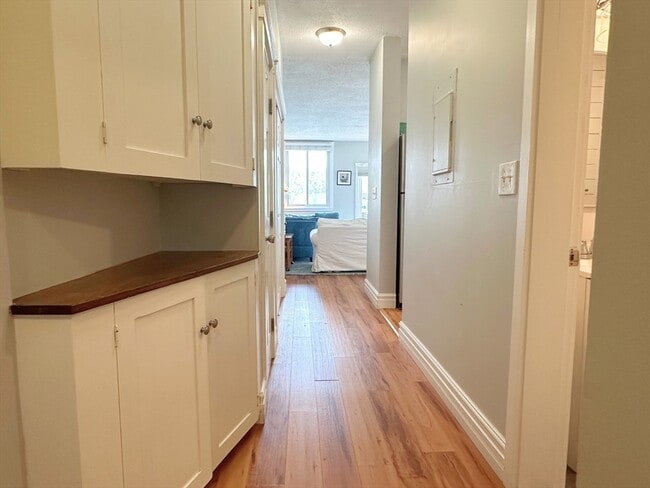 Building Photo - 5 Pirates Ln