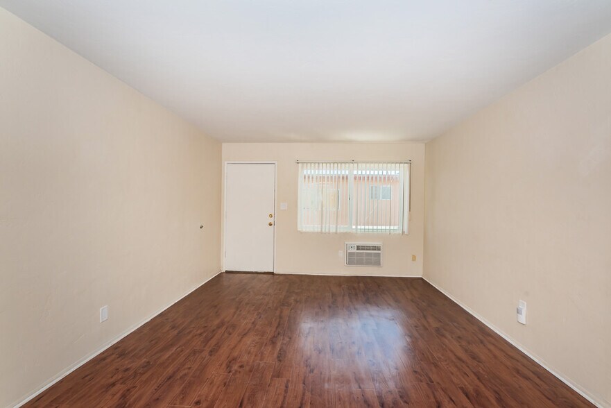 Building Photo - 4162 1/2 Alabama St