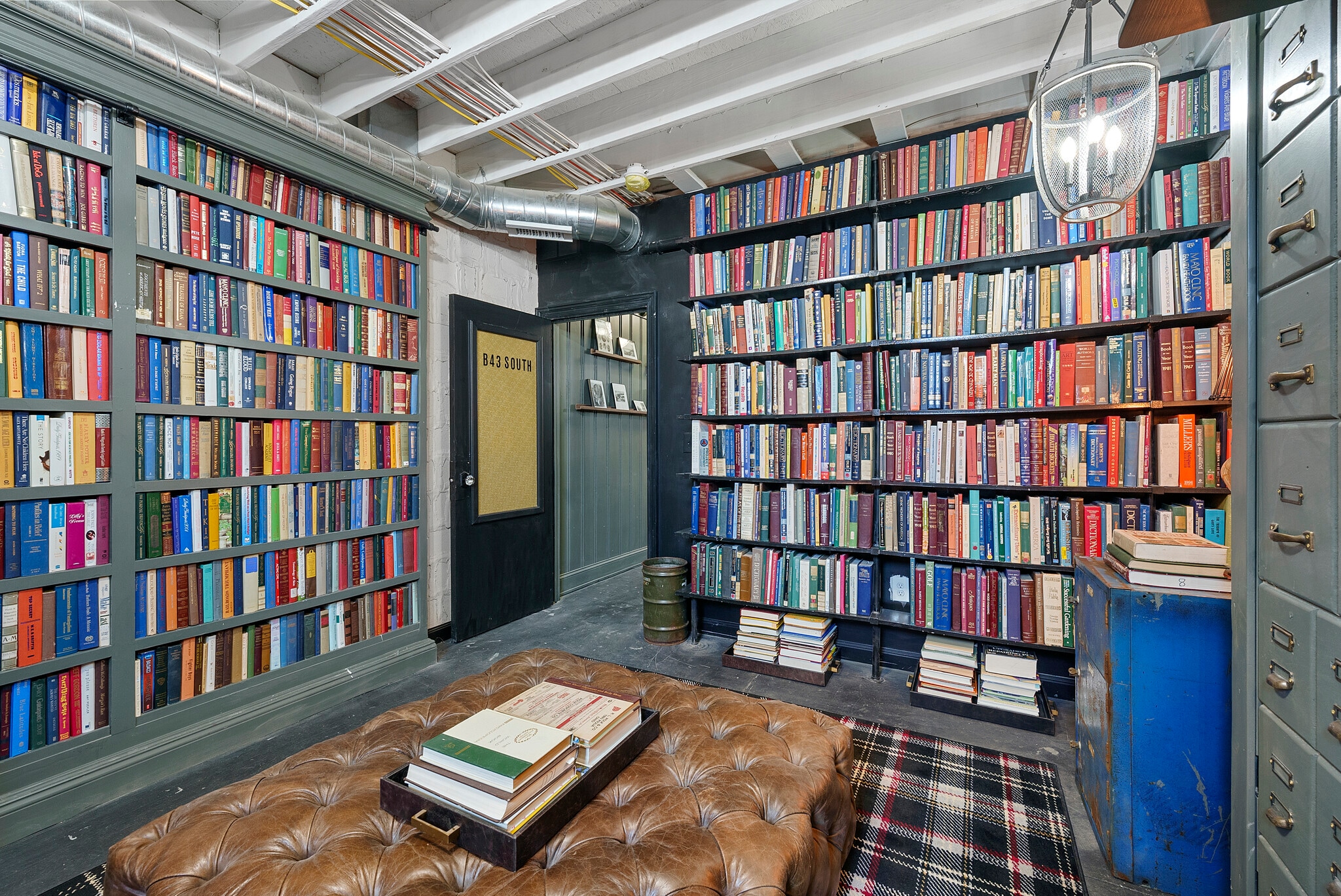 Building Photo - 43 W Markison Ave