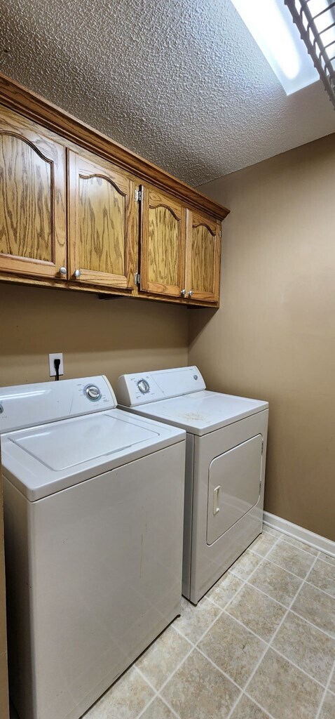 Building Photo - 3599 Drayton Dr