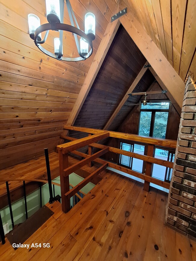Building Photo - 753 Buddington Rd