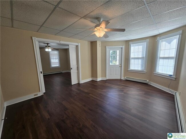 Building Photo - 40 E Evergreen St