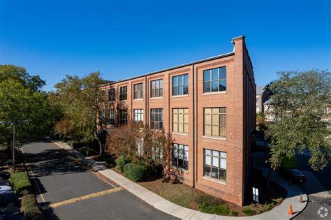 Building Photo - 500 N Duke St