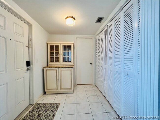 Building Photo - 3442 NE Causeway Blvd