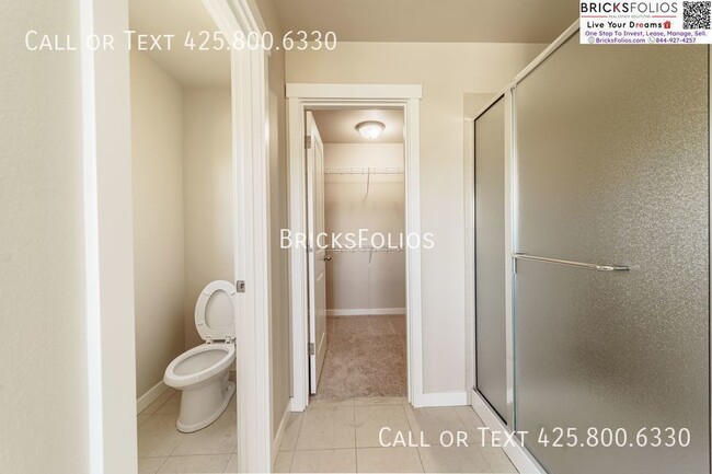 Building Photo - 10626 Eastridge Dr NE