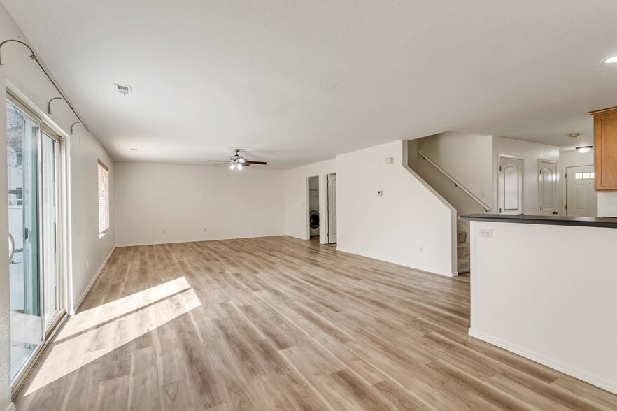 Family room - 2867 W 400 S