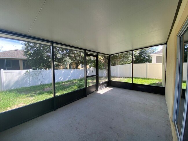 Building Photo - 2851 Moonstone Bend