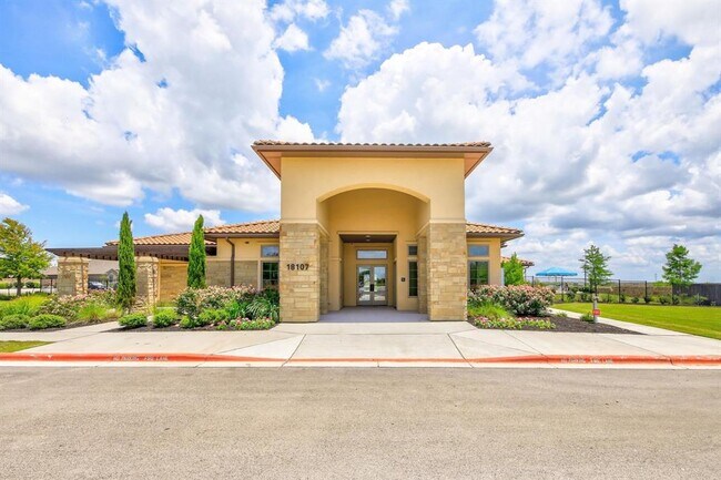 Building Photo - 16421 Pallazo Dr