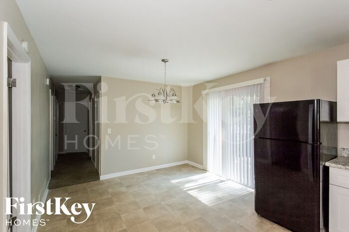 Building Photo - 4083 Vale Ct