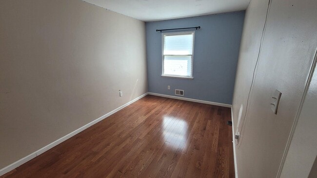 Building Photo - 4236 Slater Ave