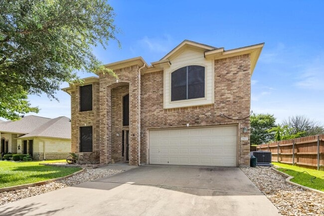 Building Photo - 2802 Scottsdale Dr