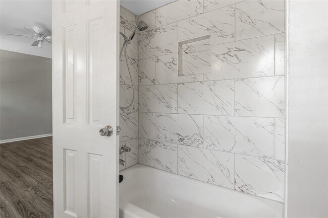 Building Photo - 1507 Sweet Grass Trail